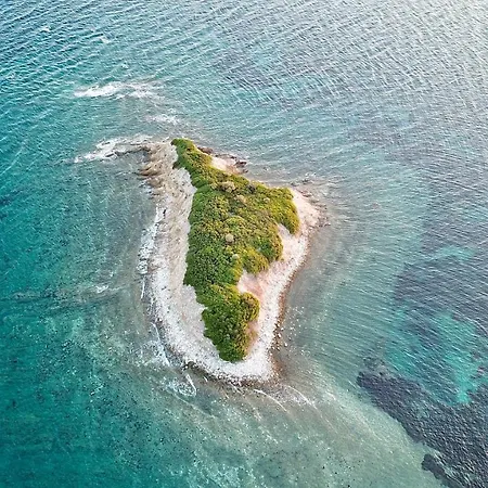 Отель Marina 2*