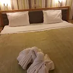 Marina 2*