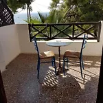 Marina Hotel