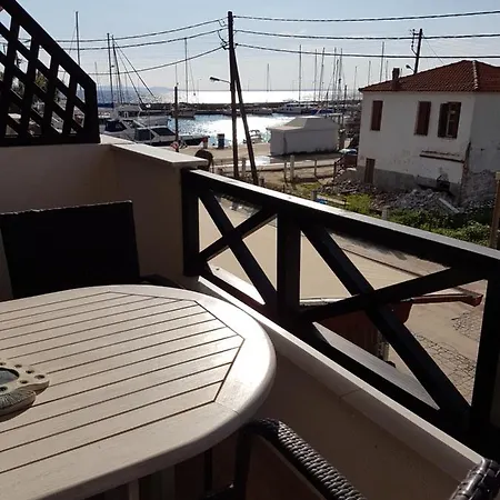 Marina Hotel