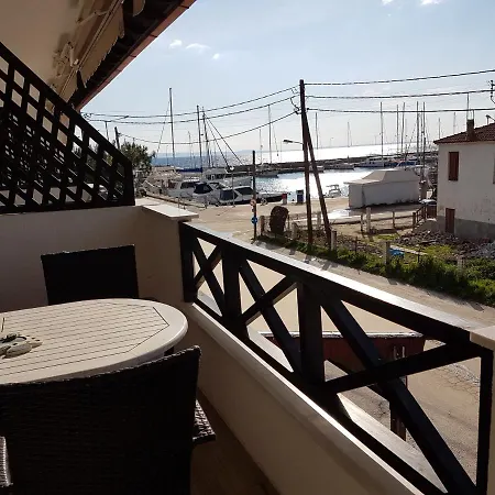 酒店 Marina