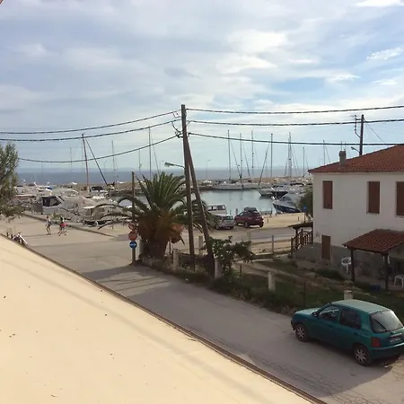 Marina Hotel