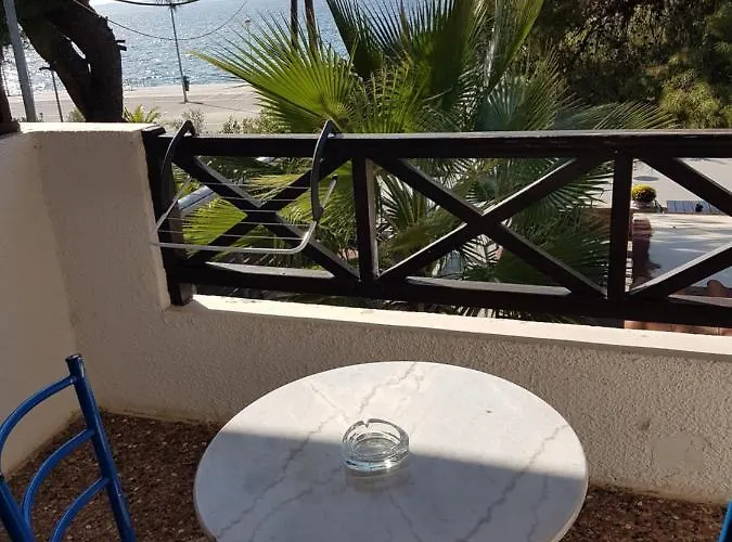 Marina Nikiti (Sithonia)