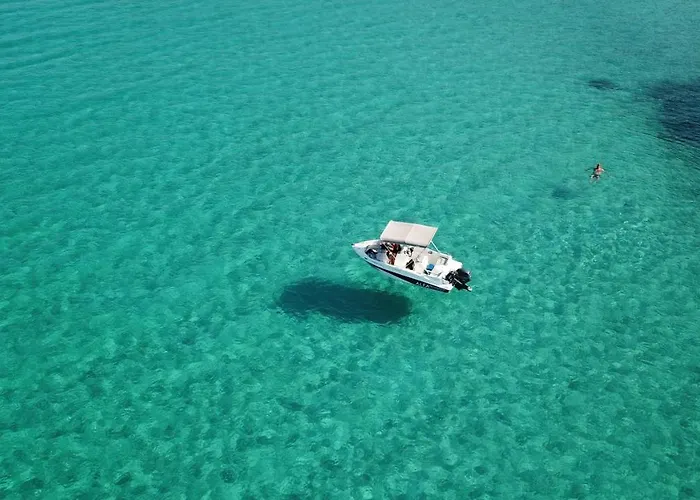 מלון Marina ניקיטי