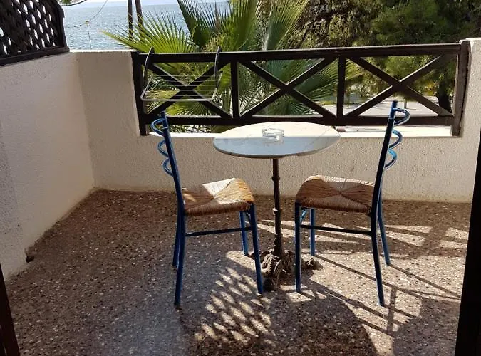 Marina Hotel